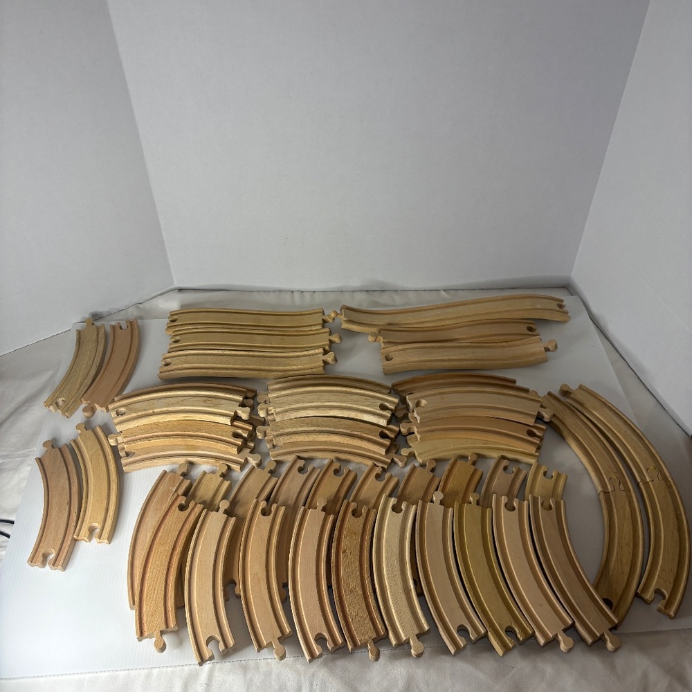 Thomas & Friends Brio Compatible Wooden Railway Train Tracks, Lot of 44